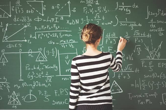 Biz Size Geliyoruz - Matematik Dersine